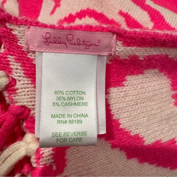 Lilly Pulitzer Pink and White Patterned Throw - Picture 2 of 2